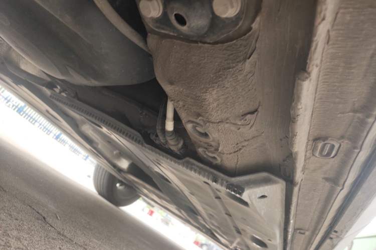 Used Volkswagen Tharu 2023 300TSI Two-Wheel-Drive Full Moon Edition Chassis Rear Right