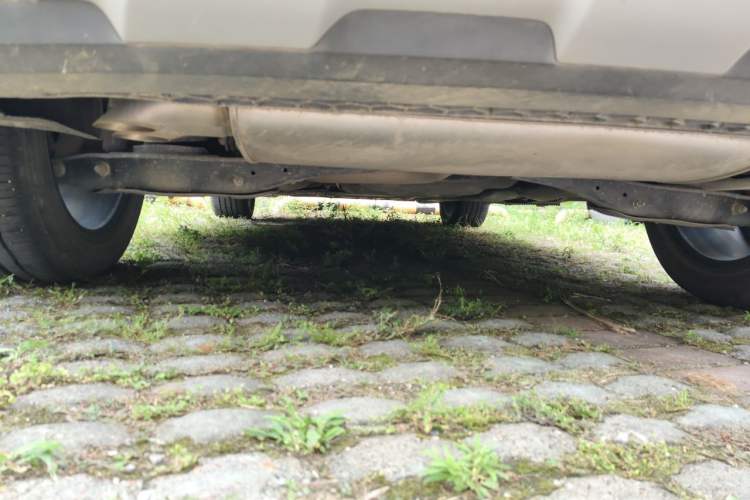 Used Volkswagen Tharu 2023 300TSI Two-Wheel-Drive Full Moon Edition Chassis Rear