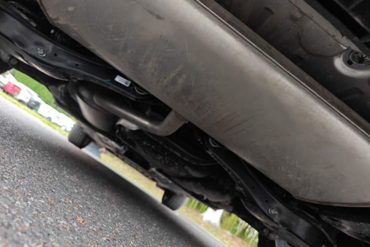 Used Volkswagen Tharu 2023 300TSI Two-Wheel-Drive Full Moon Edition Chassis Rear