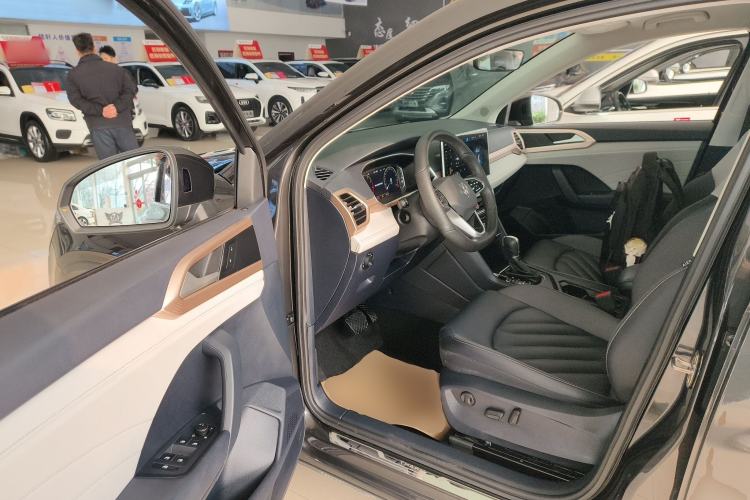 Used Volkswagen Tharu 2023 300TSI Two-Wheel-Drive Full Moon Edition Driver Seat