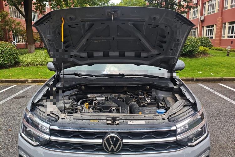 Used Volkswagen Tharu 2023 300TSI Two-Wheel-Drive Moonlight Edition Engine Bay