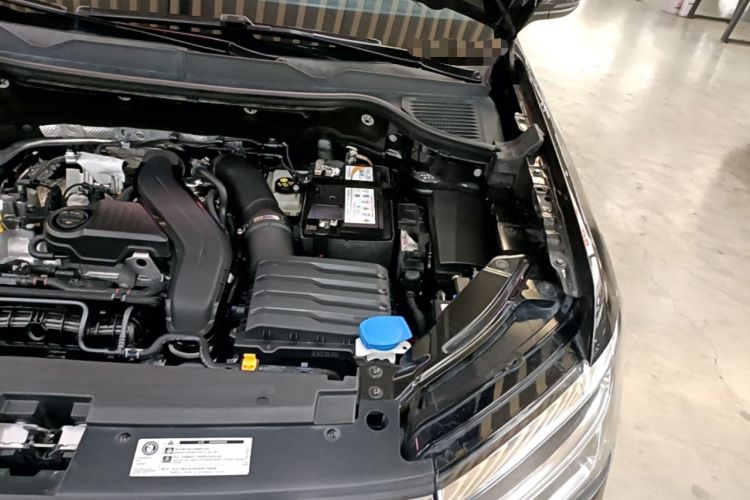 Used Volkswagen Tharu 2023 300TSI Two-Wheel-Drive Full Moon Edition Engine Bay Left