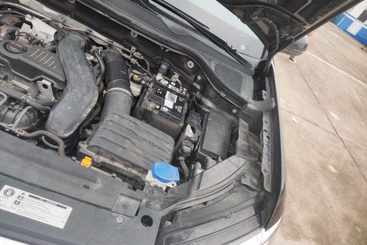 Used Volkswagen Tharu 2023 300TSI Two-Wheel-Drive Full Moon Edition Engine Bay Left