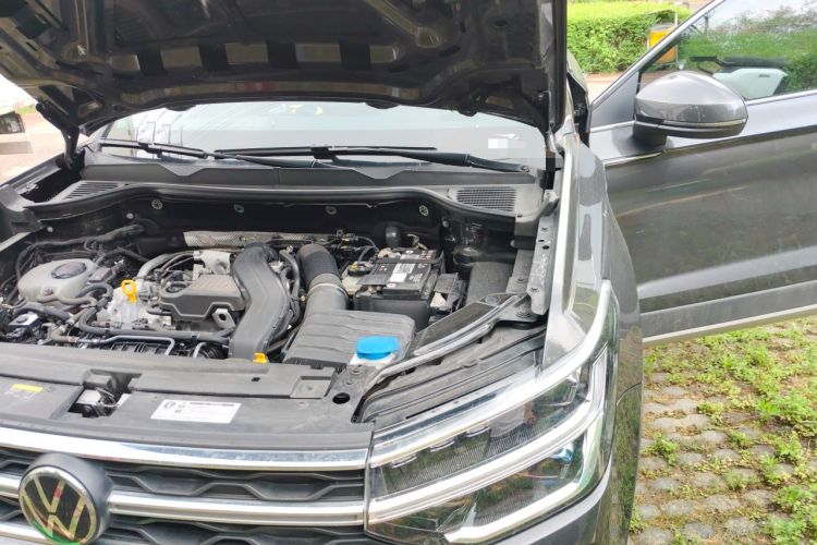 Used Volkswagen Tharu 2023 300TSI Two-Wheel-Drive Full Moon Edition Engine Bay Left