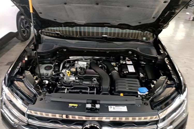 Used Volkswagen Tharu 2023 300TSI Two-Wheel-Drive Full Moon Edition Engine Bay