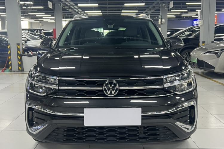 Used Volkswagen Tharu 2023 300TSI Two-Wheel-Drive Moonlight Edition Exterior 4