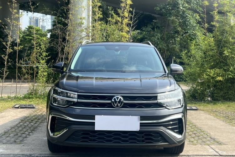 Used Volkswagen Tharu 2023 300TSI Two-Wheel-Drive Moonlight Edition Exterior 8