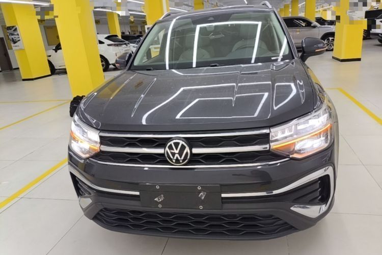 Used Volkswagen Tharu 2023 300TSI Two-Wheel-Drive Moonlight Edition Front
