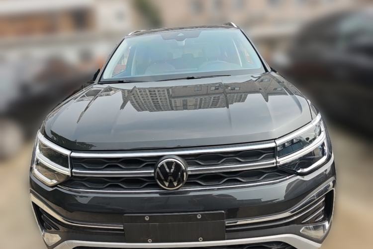 Used Volkswagen Tharu 2023 300TSI Two-Wheel-Drive Full Moon Edition Front