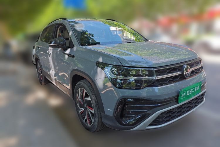Used Volkswagen Tharu 2023 330TSI Four-Wheel Drive Moon Luxury Edition Front Right 45 Deg