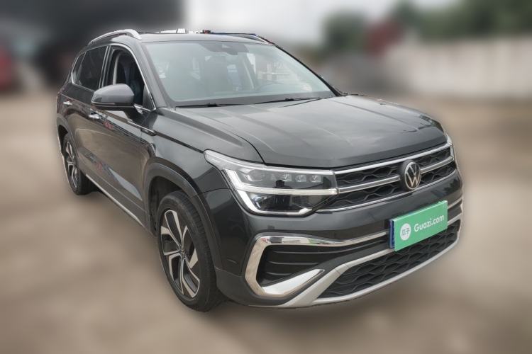 Used Volkswagen Tharu 2023 300TSI Two-Wheel-Drive Full Moon Edition Front Right 45 Deg