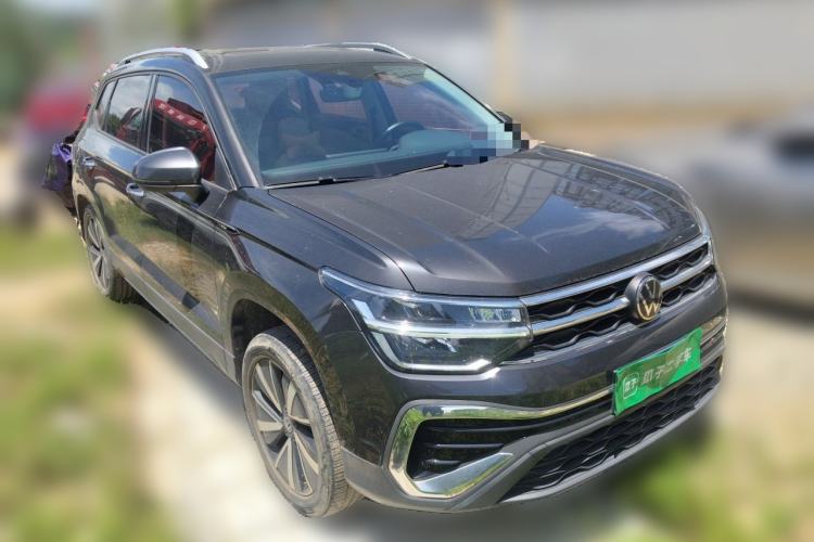 Used Volkswagen Tharu 2023 300TSI Two-Wheel-Drive Moonlight Edition Front Right 45 Deg