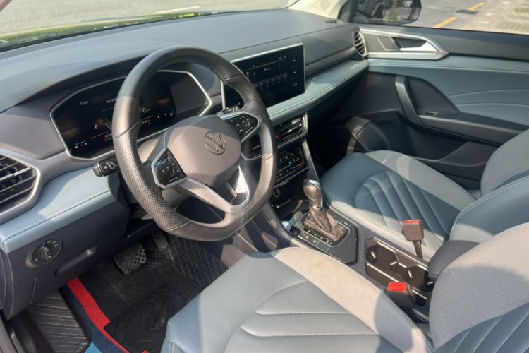 Used Volkswagen Tharu 2023 300TSI Two-Wheel-Drive Moonlight Edition Interior 2