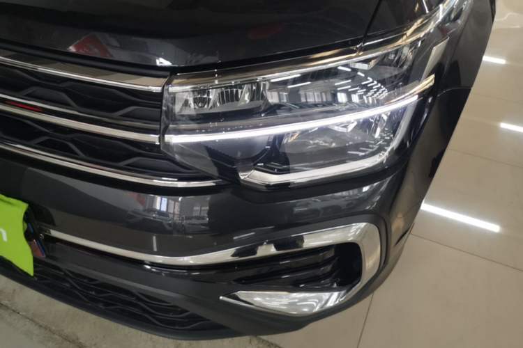 Used Volkswagen Tharu 2023 300TSI Two-Wheel-Drive Moonlight Edition Left Front Headlight