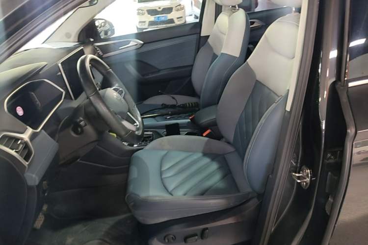 Used Volkswagen Tharu 2023 300TSI Two-Wheel-Drive Full Moon Edition Left Front Seat
