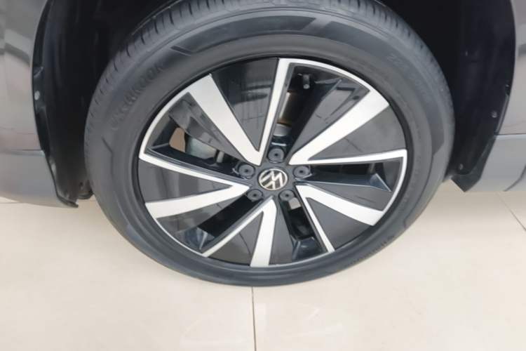 Used Volkswagen Tharu 2023 300TSI Two-Wheel-Drive Moonlight Edition Left Front Wheel Hub
