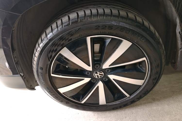 Used Volkswagen Tharu 2023 300TSI Two-Wheel-Drive Moonlight Edition Left Front Wheel Hub