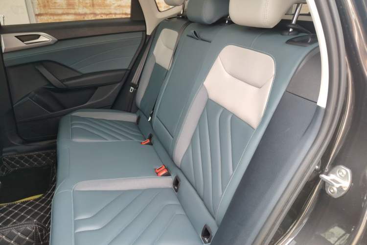 Used Volkswagen Tharu 2023 300TSI Two-Wheel-Drive Full Moon Edition Left Rear Seat