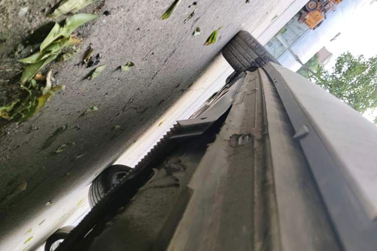 Used Volkswagen Tharu 2023 300TSI Two-Wheel-Drive Full Moon Edition Left Side Sill