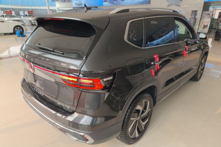Used Volkswagen Tharu 2023 300TSI Two-Wheel-Drive Full Moon Edition Rear Right 45 Deg