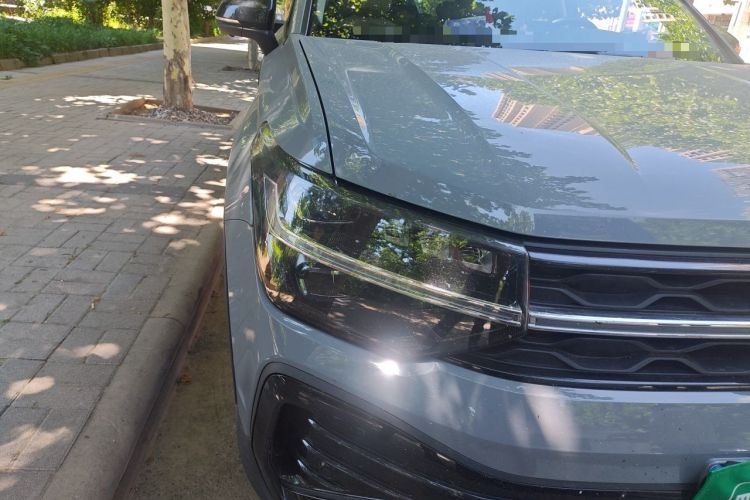Used Volkswagen Tharu 2023 330TSI Four-Wheel Drive Moon Luxury Edition Right Front Headlight