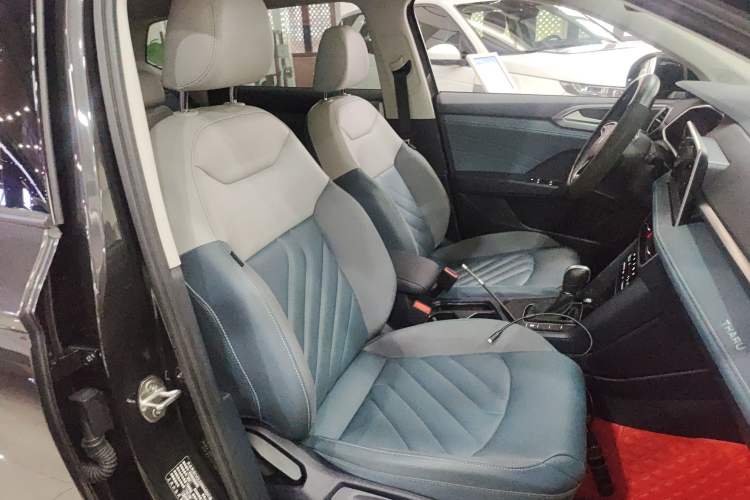 Used Volkswagen Tharu 2023 300TSI Two-Wheel-Drive Moonlight Edition Right Front Seat