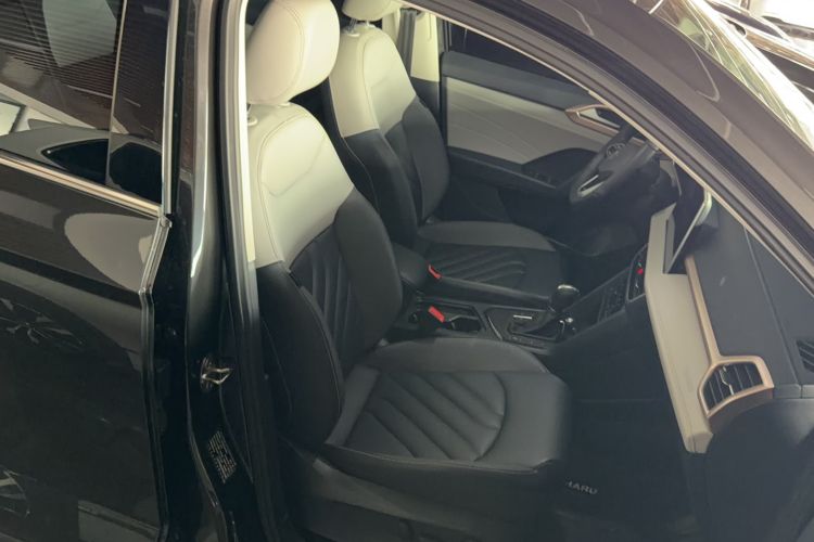 Used Volkswagen Tharu 2023 300TSI Two-Wheel-Drive Full Moon Edition Right Front Seat