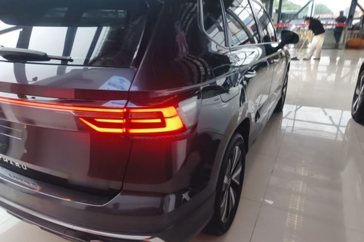 Used Volkswagen Tharu 2023 300TSI Two-Wheel-Drive Moonlight Edition Right Rear Taillight