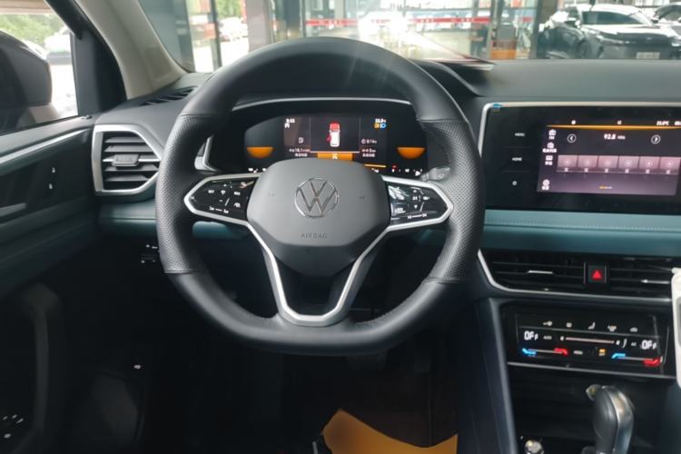 Used Volkswagen Tharu 2023 300TSI Two-Wheel-Drive Moonlight Edition Steering Wheel