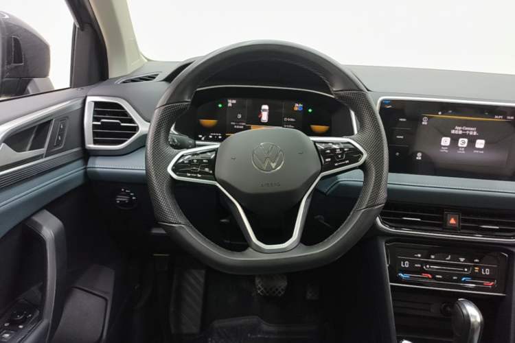 Used Volkswagen Tharu 2023 300TSI Two-Wheel-Drive Moonlight Edition Steering Wheel