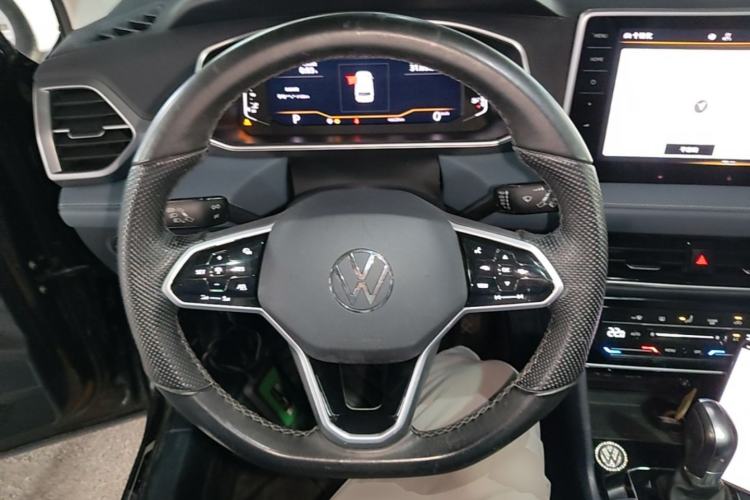 Used Volkswagen Tharu 2023 300TSI Two-Wheel-Drive Full Moon Edition Steering Wheel