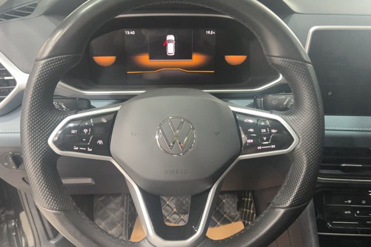 Used Volkswagen Tharu 2023 300TSI Two-Wheel-Drive Moonlight Edition Steering Wheel