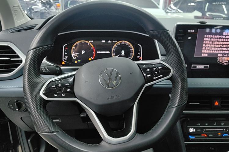 Used Volkswagen Tharu 2023 300TSI Two-Wheel-Drive Full Moon Edition Steering Wheel