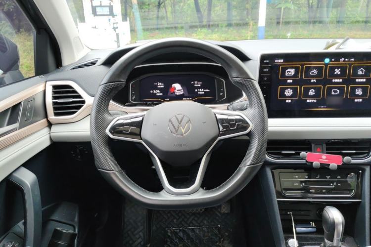 Used Volkswagen Tharu 2023 300TSI Two-Wheel-Drive Full Moon Edition Steering Wheel