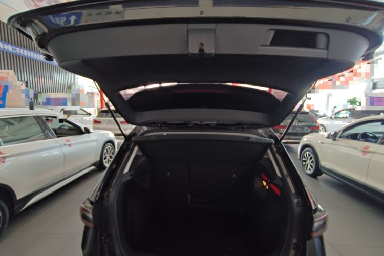 Used Volkswagen Tharu 2023 300TSI Two-Wheel-Drive Full Moon Edition Trunk