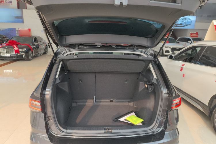 Used Volkswagen Tharu 2023 300TSI Two-Wheel-Drive Full Moon Edition Trunk
