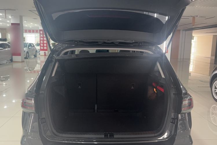 Used Volkswagen Tharu 2023 300TSI Two-Wheel-Drive Moonlight Edition Trunk