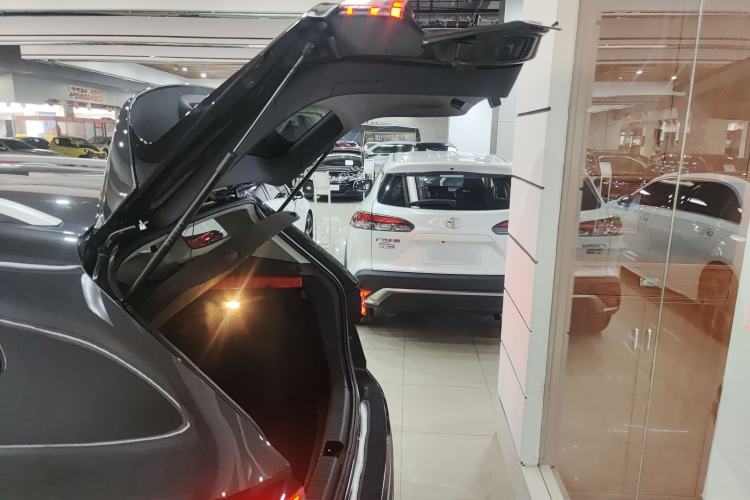 Used Volkswagen Tharu 2023 300TSI Two-Wheel-Drive Moonlight Edition Trunk