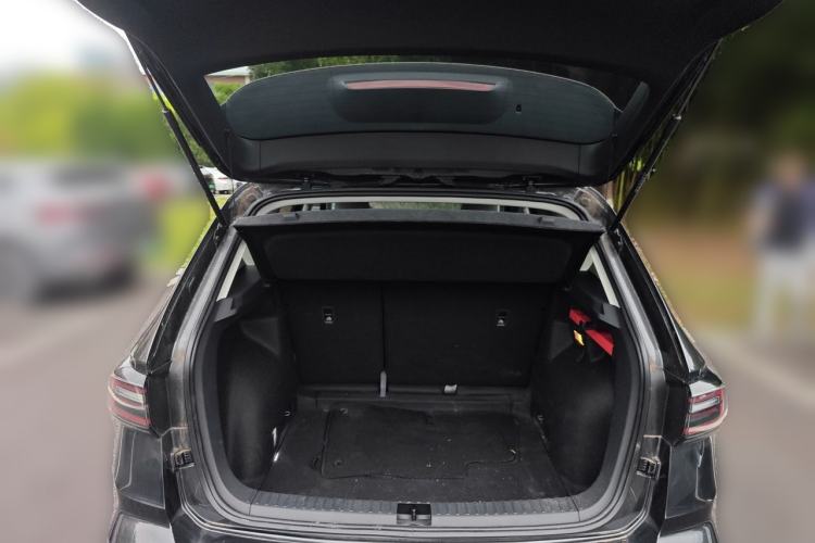Used Volkswagen Tharu 2023 300TSI Two-Wheel-Drive Full Moon Edition Trunk