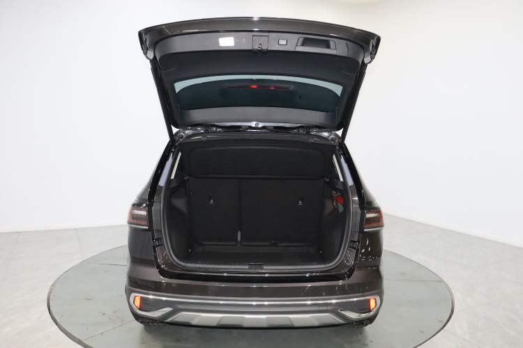 Used Volkswagen Tharu 2023 300TSI Two-Wheel-Drive Full Moon Edition Trunk