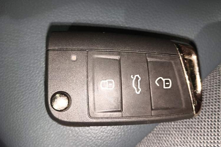Used Volkswagen Tharu 2023 300TSI Two-Wheel-Drive Full Moon Edition Vehicle Key