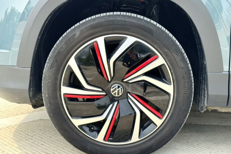 Used Volkswagen Tharu 2023 300TSI Two-Wheel-Drive Full Moon Edition Exterior 8