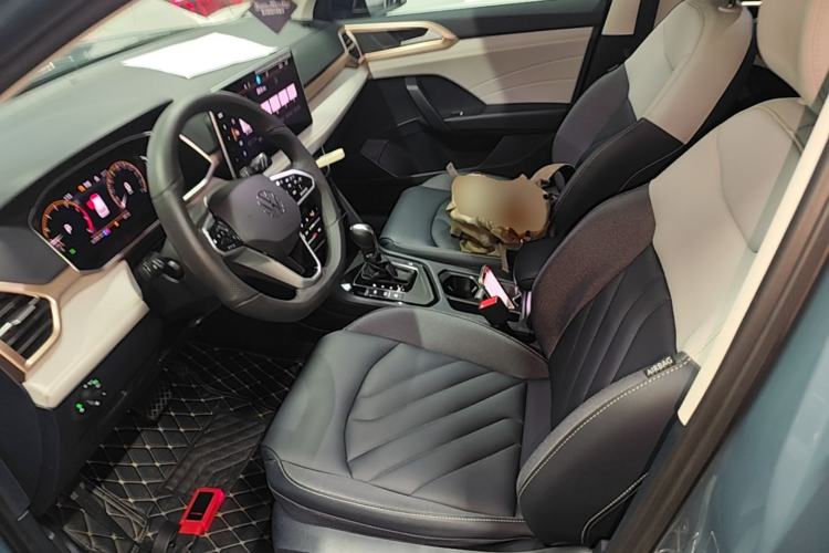 Used Volkswagen Tharu 2023 300TSI Two-Wheel-Drive Full Moon Edition Left Front Seat