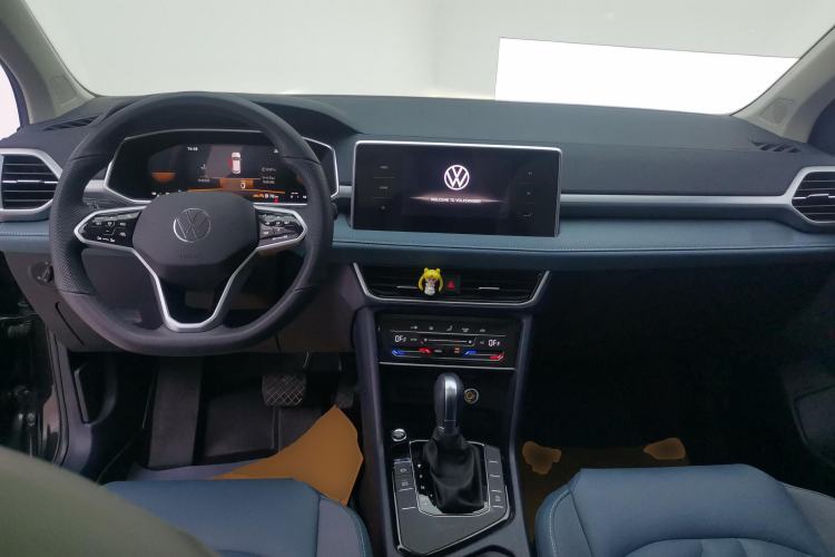 Used Volkswagen Tharu 2023 300TSI Two-Wheel-Drive Moonlight Edition Center Console