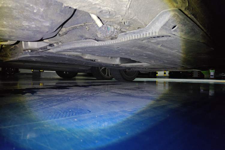 Used Volkswagen Tharu 2023 300TSI Two-Wheel-Drive Full Moon Edition Chassis Rear Right