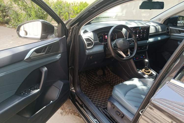 Used Volkswagen Tharu 2023 300TSI Two-Wheel-Drive Full Moon Edition Driver Seat