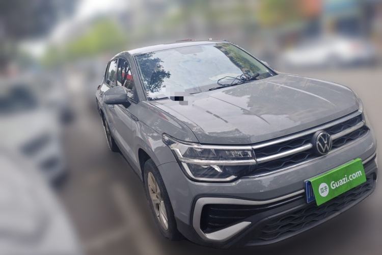 Used Volkswagen Tharu 2023 300TSI Two-Wheel-Drive Crescent Edition Front Right 45 Deg