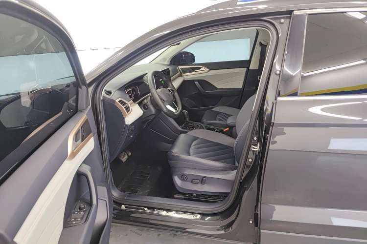 Used Volkswagen Tharu 2023 300TSI Two-Wheel-Drive Full Moon Edition Left Front Seat