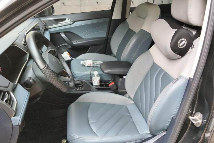 Used Volkswagen Tharu 2023 300TSI Two-Wheel-Drive Full Moon Edition Left Front Seat
