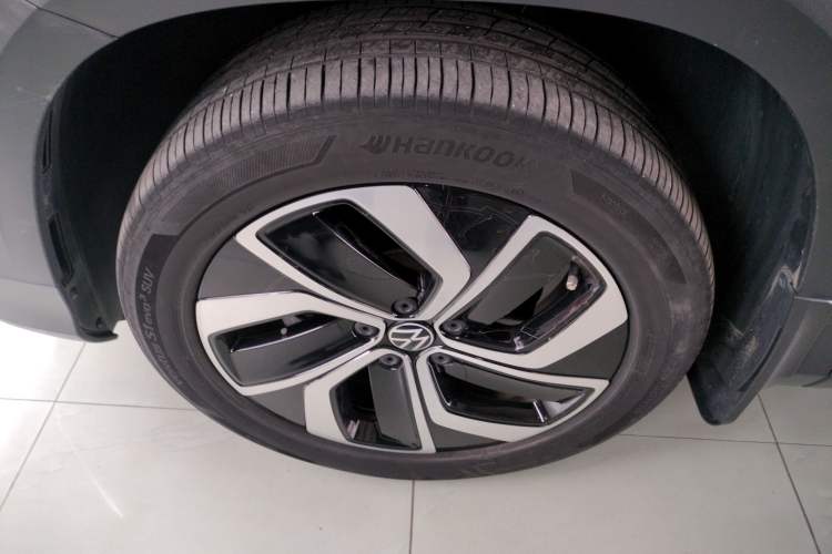 Used Volkswagen Tharu 2023 300TSI Two-Wheel-Drive Full Moon Edition Left Front Wheel Hub